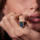 Δαχτυλίδι Σεβαλιέ 18 Καρατίων με Μπλε Διαμάντια